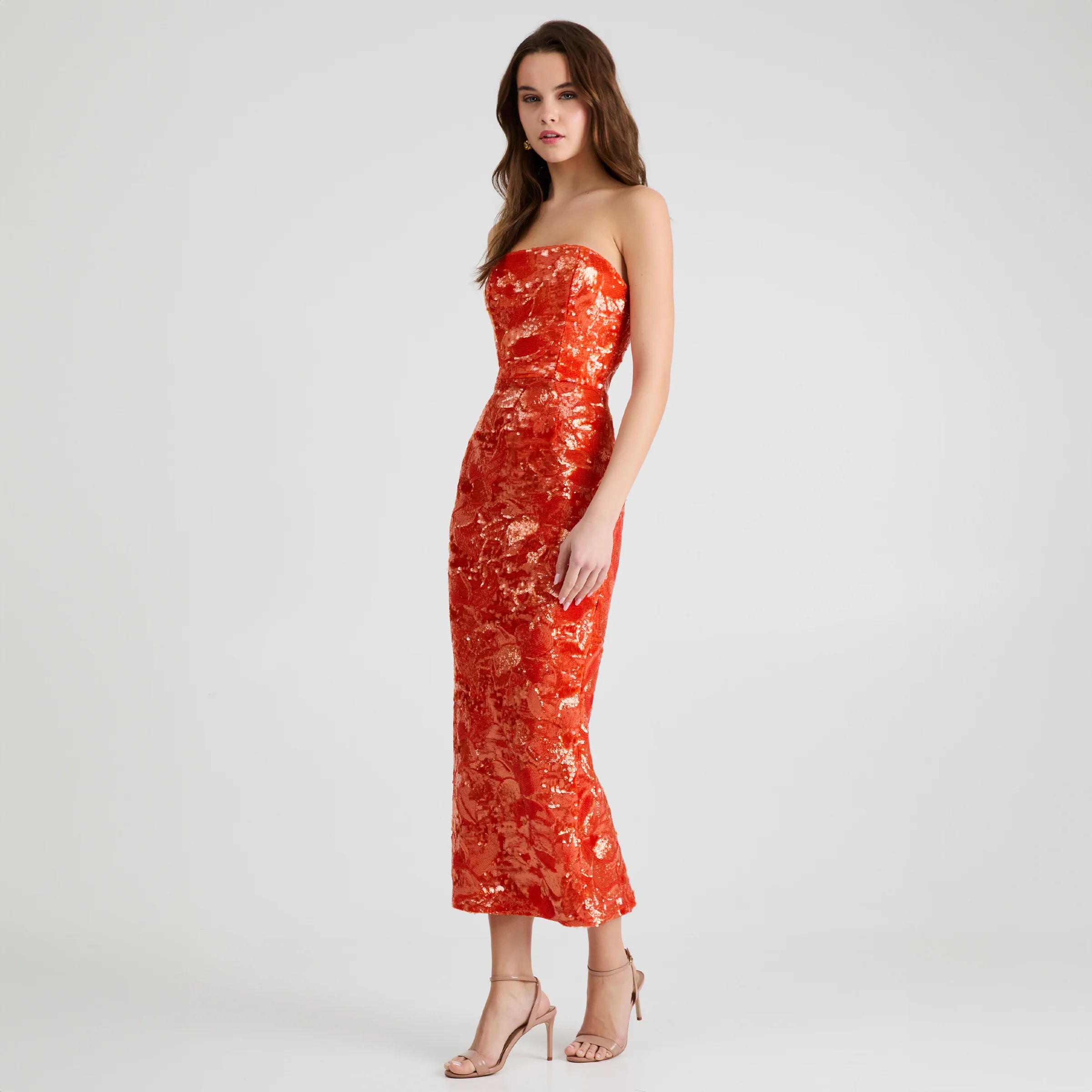 LESLIE - Image 4