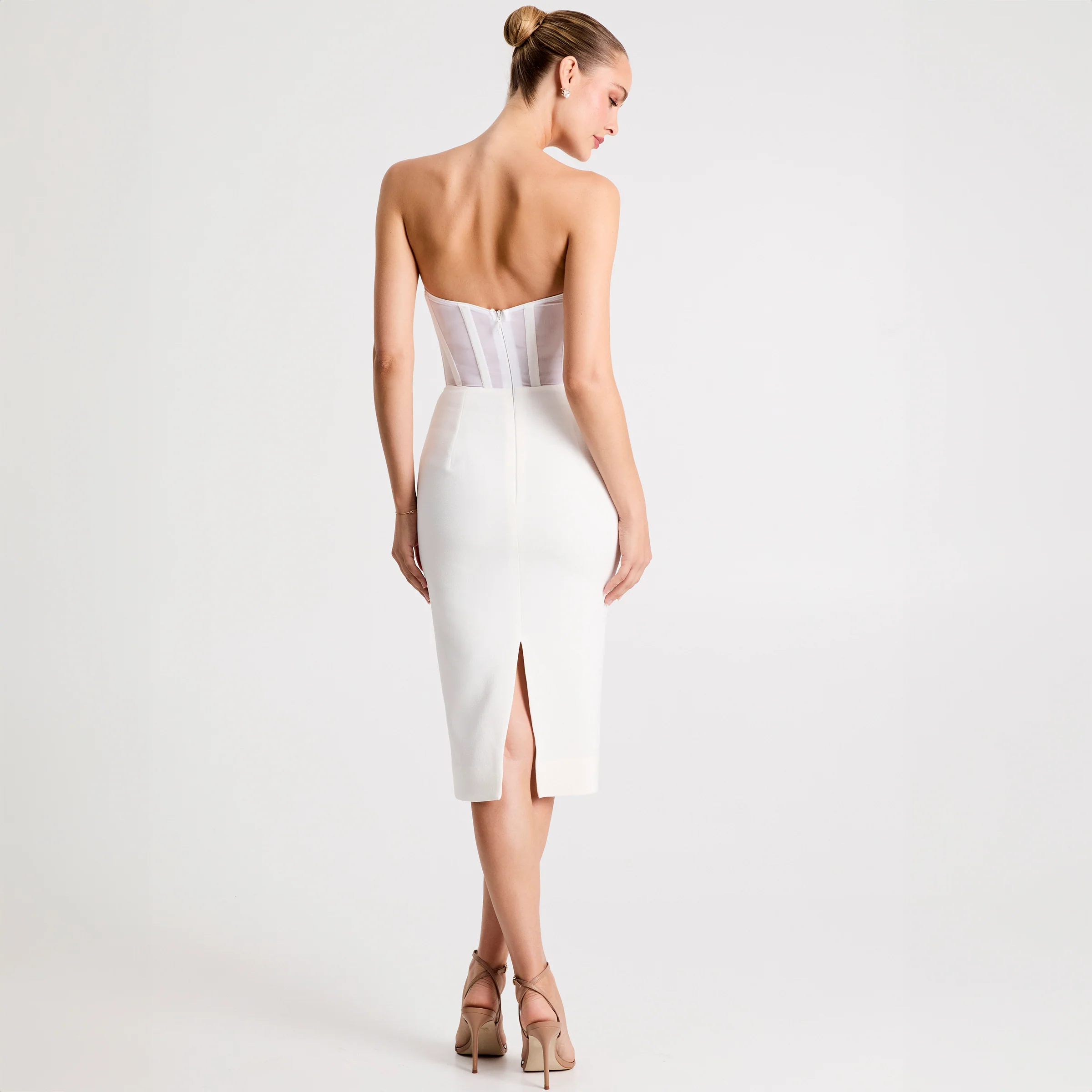 STELLA - Image 3